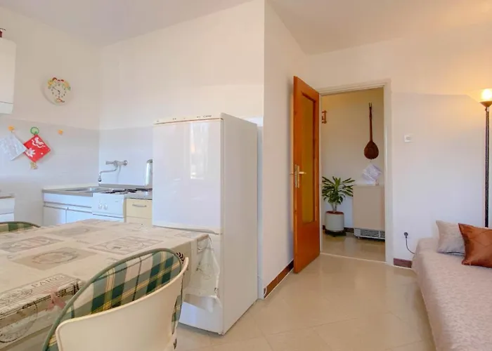 Διαμέρισμα Vinka A3 *